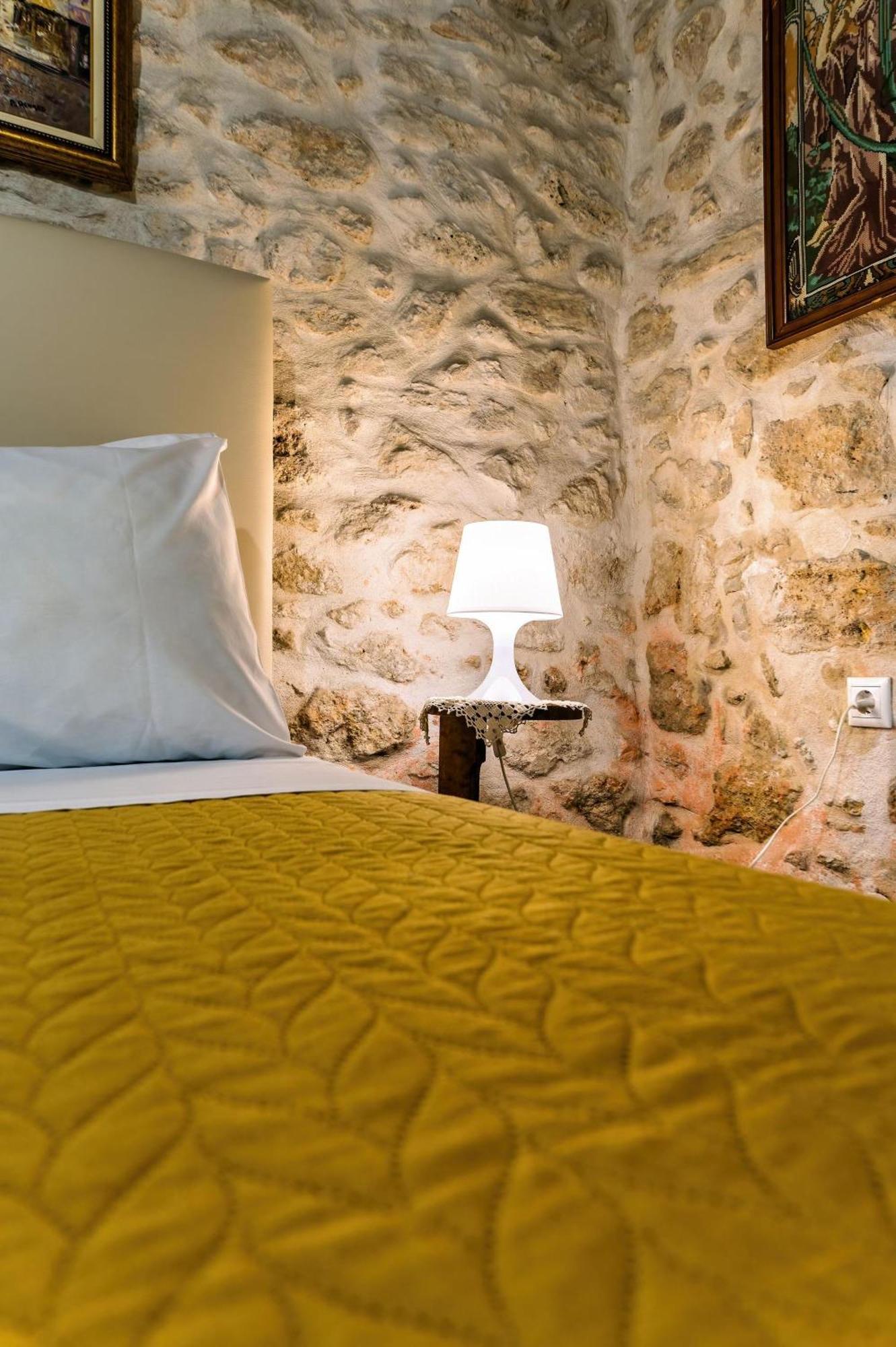 Guest House Aphrodite Kato Archanes Eksteriør bilde